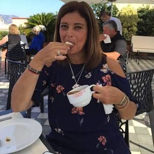 Meet your Posher, Rose